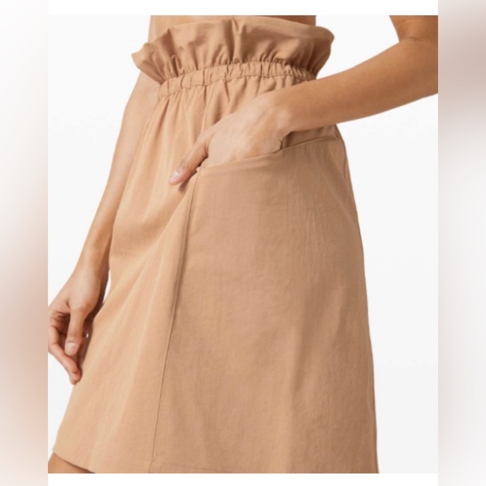 Lululemon trip taker tan skirt